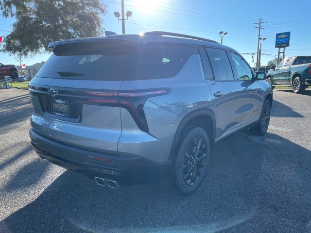 new 2025 Chevrolet Traverse car, priced at $45,130