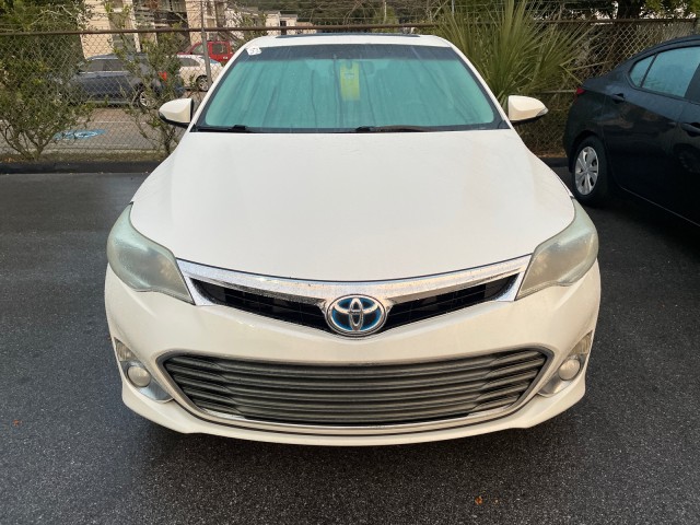 used 2013 Toyota Avalon Hybrid car, priced at $9,995