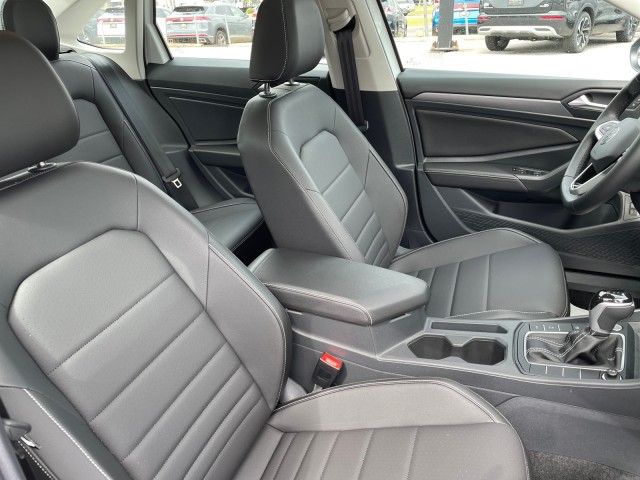 used 2024 Volkswagen Jetta car, priced at $26,995