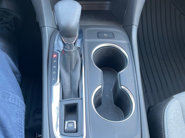 used 2023 Chevrolet Equinox car, priced at $25,995