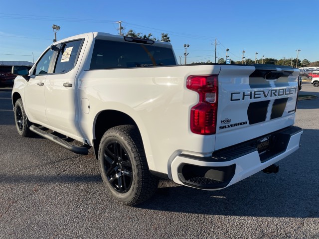 new 2025 Chevrolet Silverado 1500 car, priced at $49,640