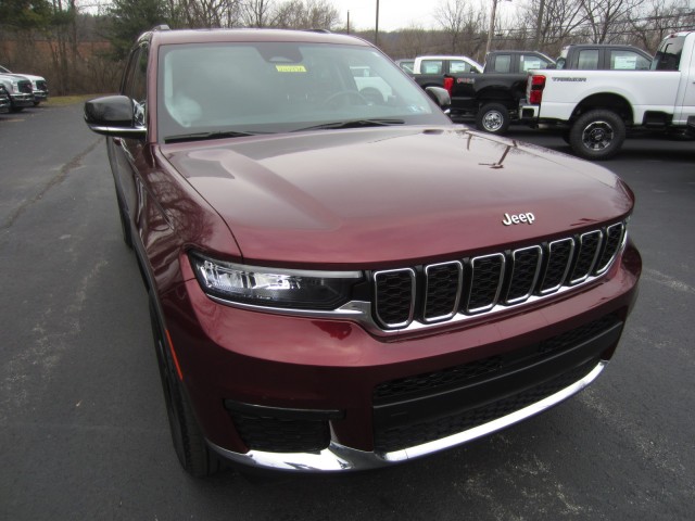 used 2021 Jeep Grand Cherokee L car, priced at $31,295