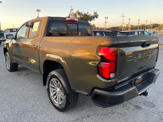 new 2024 Chevrolet Colorado car, priced at $41,385