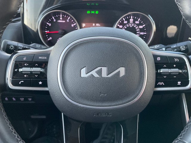 used 2022 Kia Carnival car, priced at $35,995