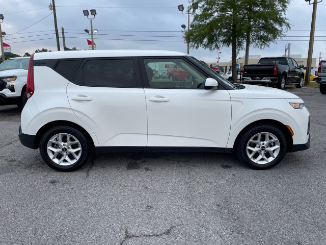 used 2022 Kia Soul car, priced at $18,975