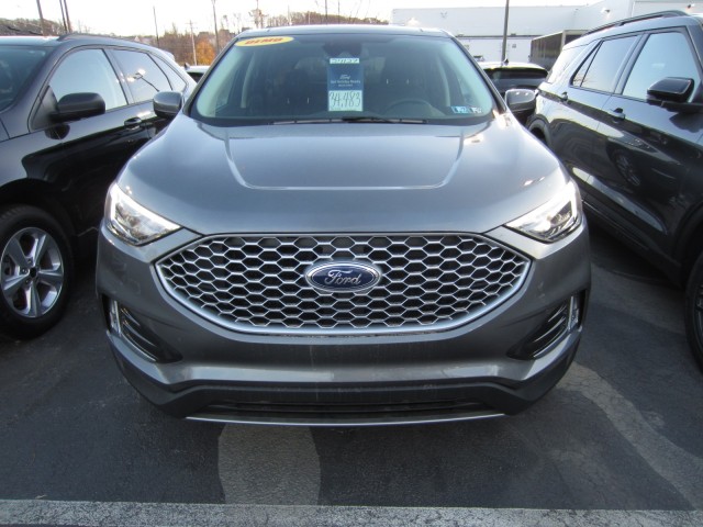 new 2024 Ford Edge car, priced at $40,983