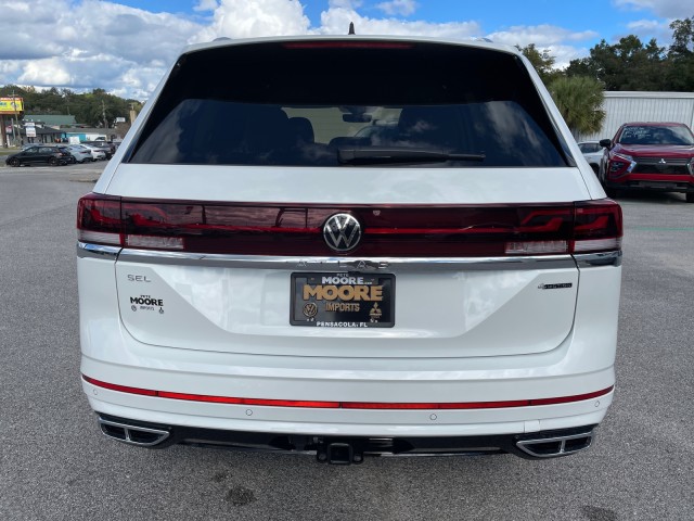 new 2025 Volkswagen Atlas car, priced at $53,699