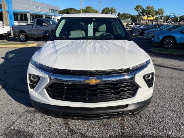 new 2025 Chevrolet TrailBlazer car, priced at $25,285