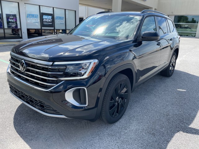 new 2024 Volkswagen Atlas car, priced at $42,999