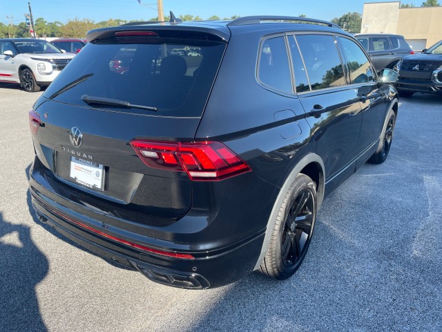 used 2024 Volkswagen Tiguan car, priced at $32,995