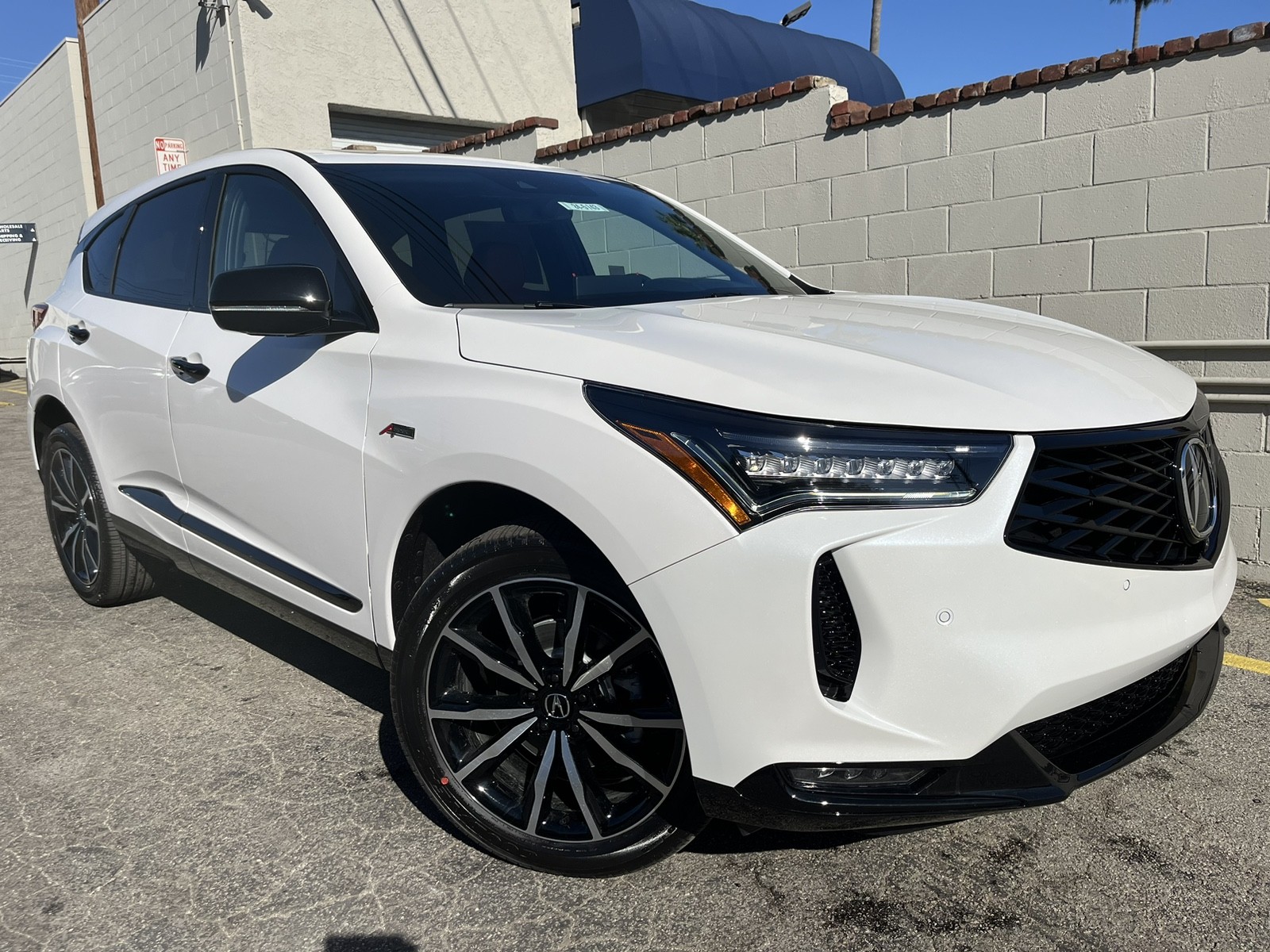 new 2025 Acura RDX car, priced at $56,400