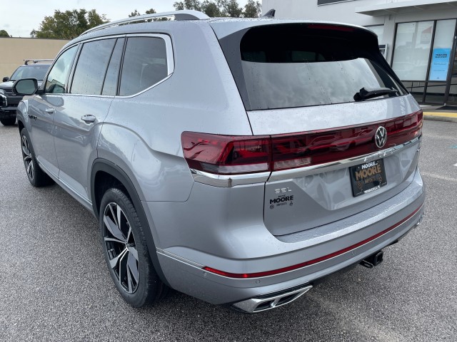 new 2025 Volkswagen Atlas car, priced at $53,591