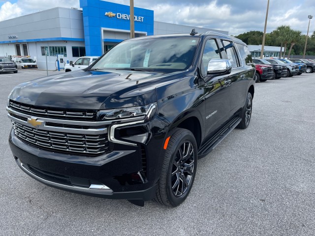 new 2024 Chevrolet Suburban car, priced at $83,090