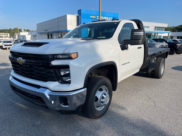 new 2024 Chevrolet Silverado 3500HD CC car, priced at $60,778