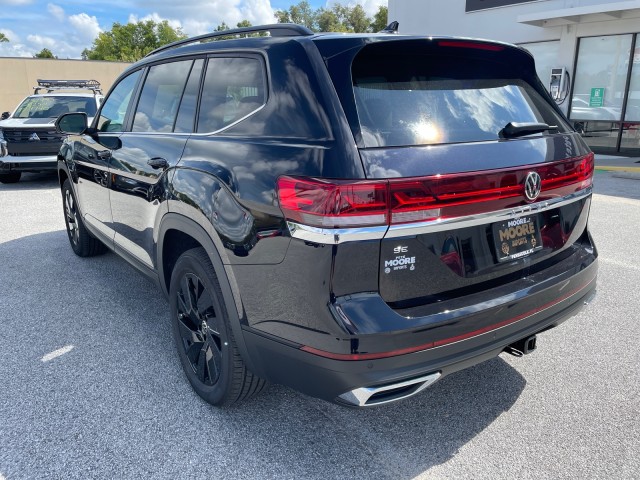 new 2024 Volkswagen Atlas car, priced at $42,999