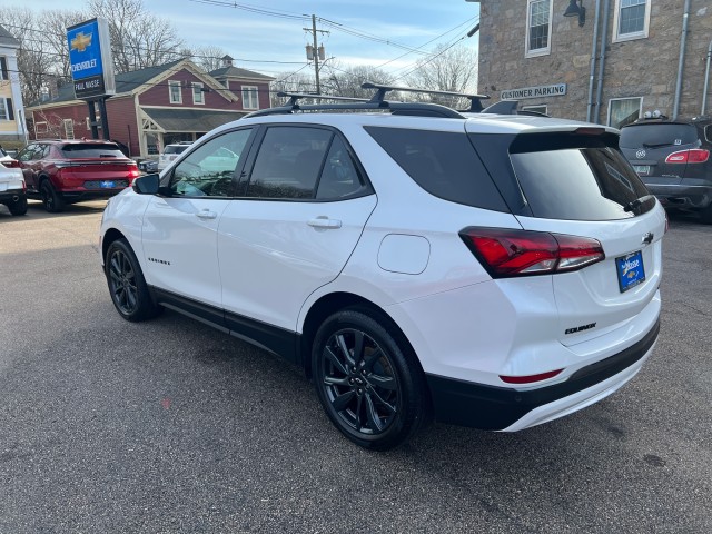 used 2022 Chevrolet Equinox car, priced at $24,988