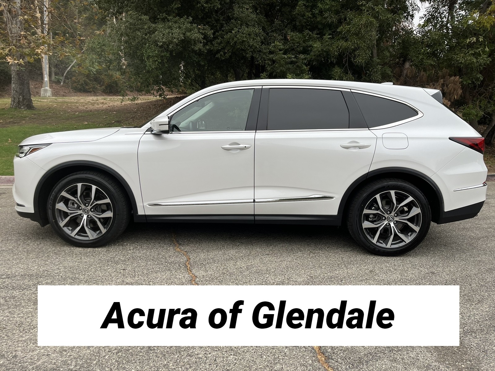 used 2022 Acura MDX car, priced at $38,488