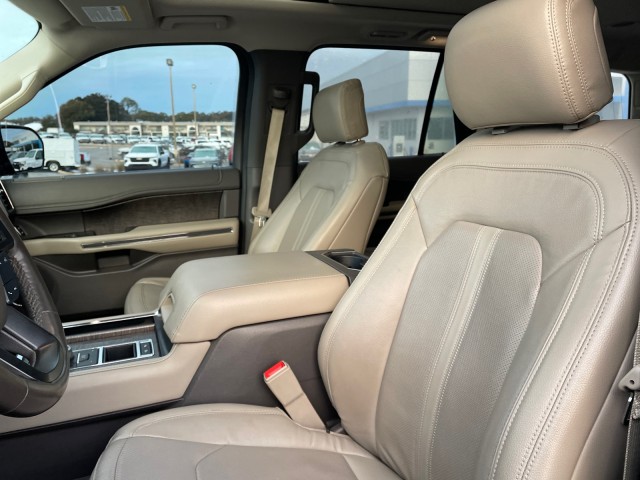 used 2019 Ford Expedition car, priced at $32,995