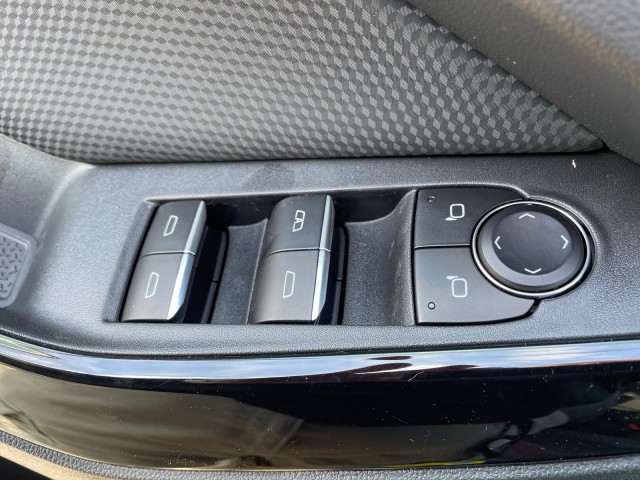new 2025 Chevrolet Equinox car, priced at $36,345