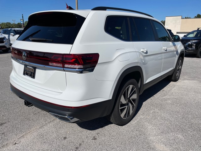 new 2025 Volkswagen Atlas car, priced at $44,199