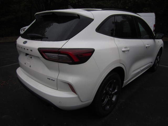 new 2024 Ford Escape car, priced at $33,983