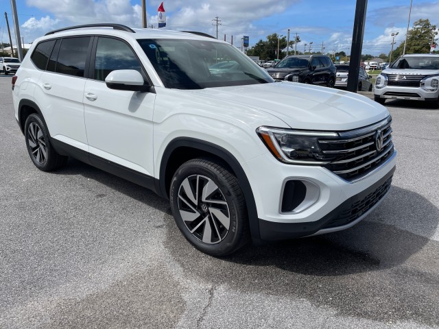 new 2024 Volkswagen Atlas car, priced at $41,699