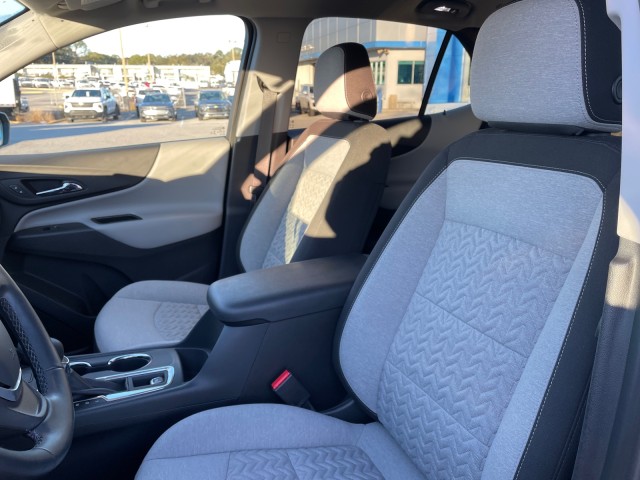 used 2023 Chevrolet Equinox car, priced at $25,995
