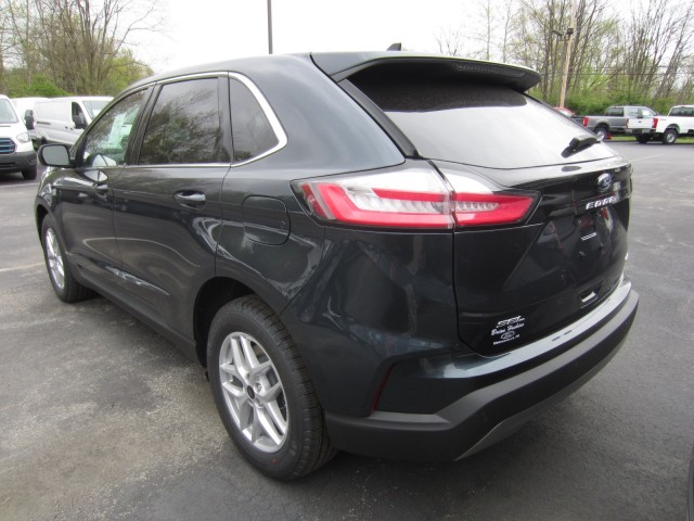 new 2024 Ford Edge car, priced at $42,439