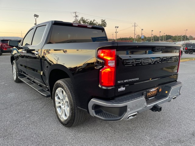 used 2022 Chevrolet Silverado 1500 car, priced at $48,995