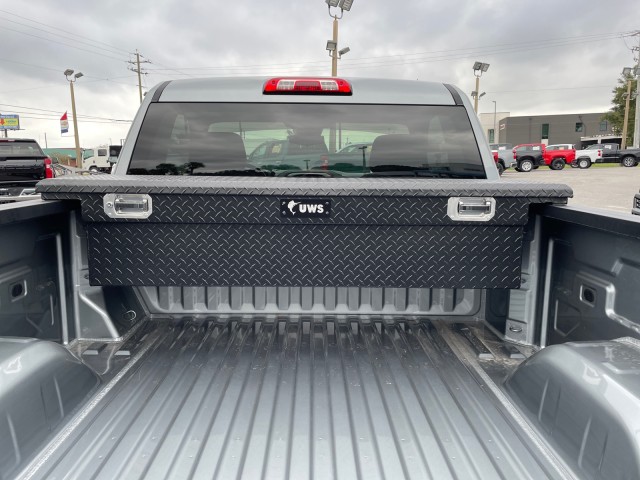 new 2025 Chevrolet Silverado 1500 car, priced at $44,400