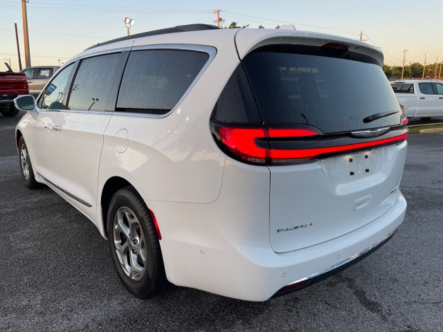 used 2022 Chrysler Pacifica car, priced at $36,995