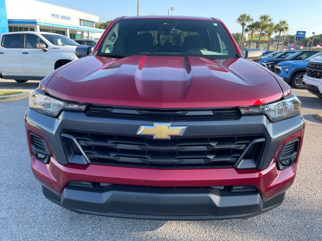 new 2024 Chevrolet Colorado car, priced at $37,475