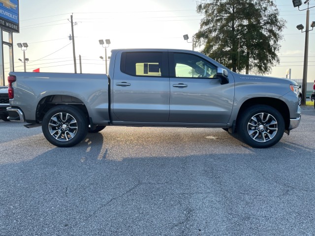 new 2024 Chevrolet Silverado 1500 car, priced at $52,735