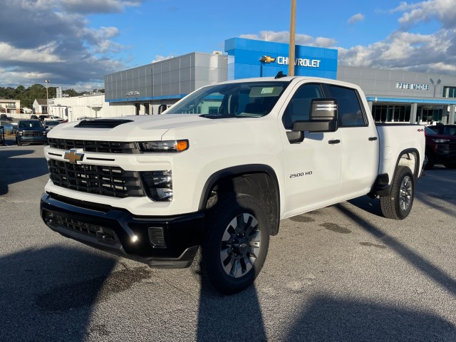 new 2025 Chevrolet Silverado 2500HD car, priced at $57,205