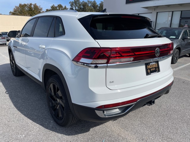 used 2024 Volkswagen Atlas Cross Sport car, priced at $37,995