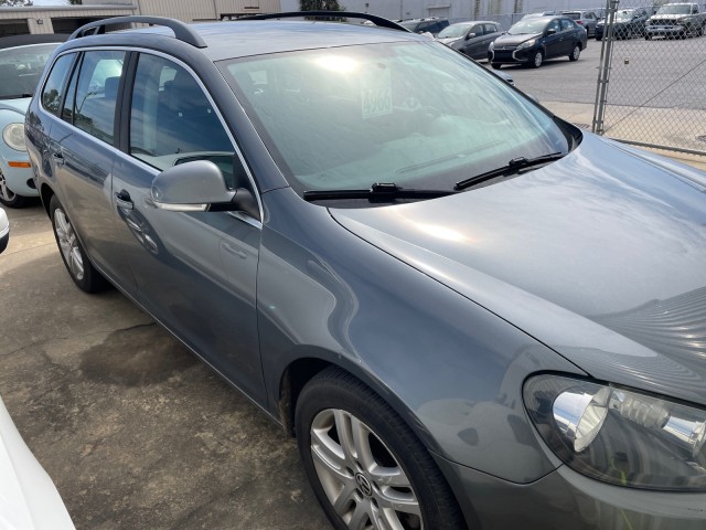 used 2012 Volkswagen Jetta SportWagen car, priced at $7,995