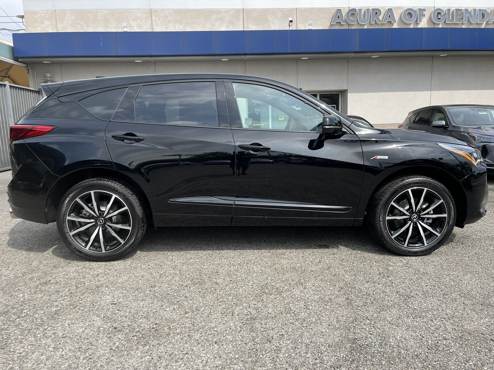 new 2025 Acura RDX car, priced at $56,400