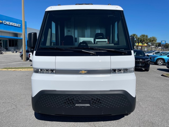 new 2025 Chevrolet BrightDrop 400 (fleet-only) car, priced at $90,630