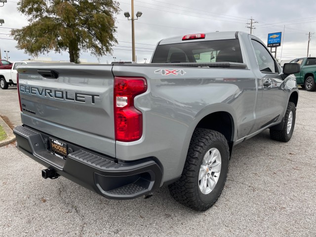 new 2025 Chevrolet Silverado 1500 car, priced at $44,400