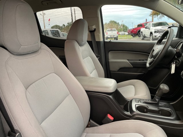 used 2015 Chevrolet Colorado car, priced at $18,995