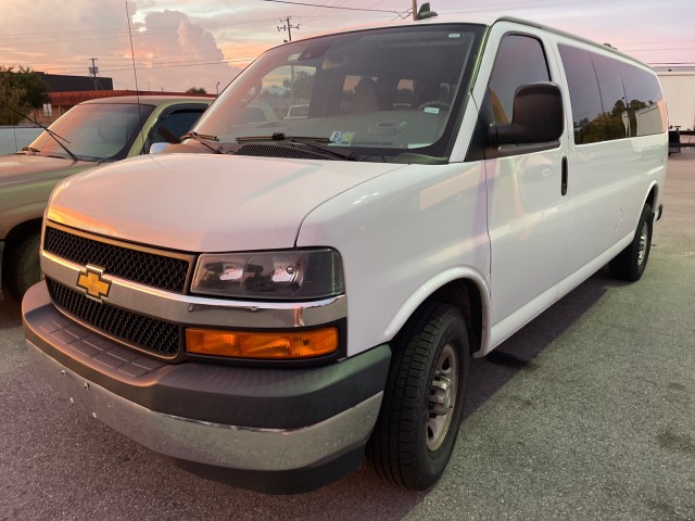 used 2020 Chevrolet Express Passenger car, priced at $29,995