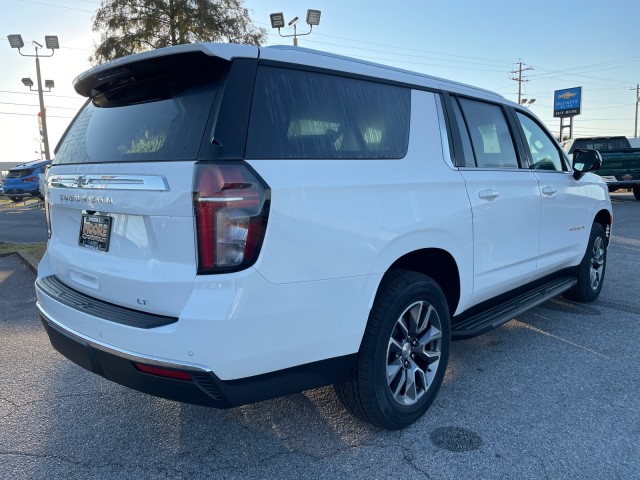 new 2024 Chevrolet Suburban car, priced at $71,285