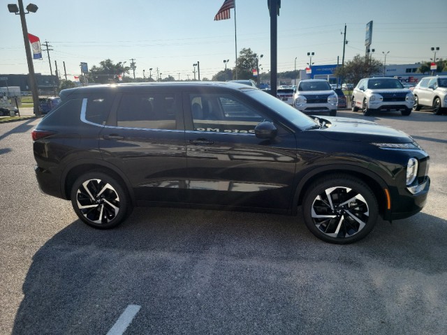 new 2024 Mitsubishi Outlander car, priced at $34,440