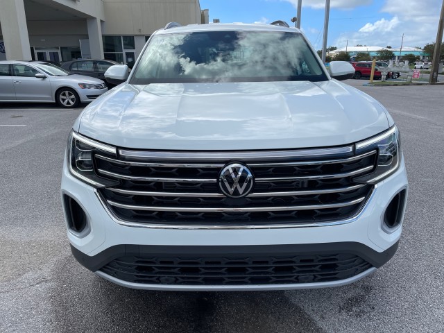 new 2024 Volkswagen Atlas car, priced at $41,699