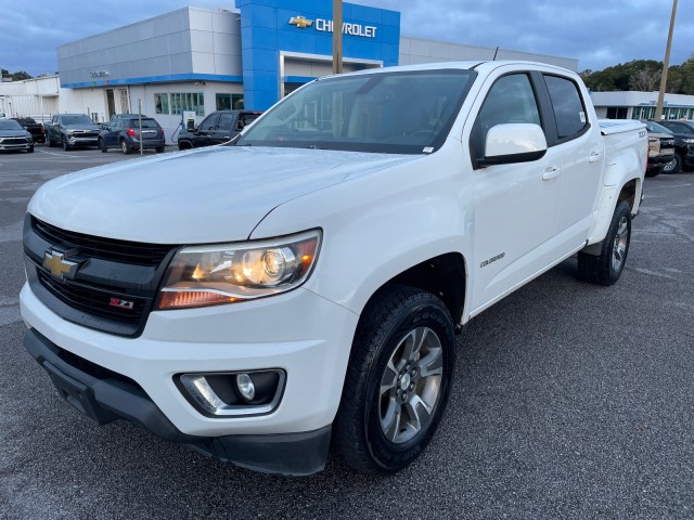 used 2015 Chevrolet Colorado car, priced at $24,995