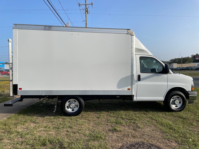 new 2023 Chevrolet Express Commercial Cutaway car, priced at $39,140