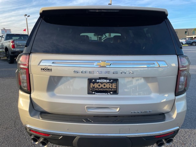 new 2024 Chevrolet Suburban car, priced at $77,915