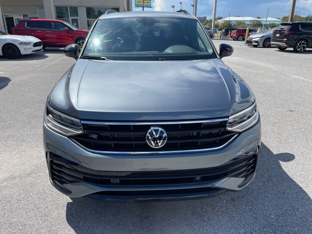 new 2024 Volkswagen Tiguan car, priced at $35,499