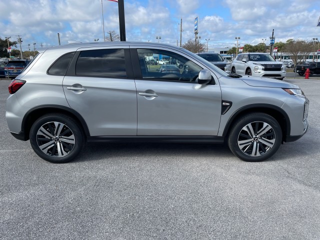 new 2024 Mitsubishi Outlander Sport car, priced at $27,700