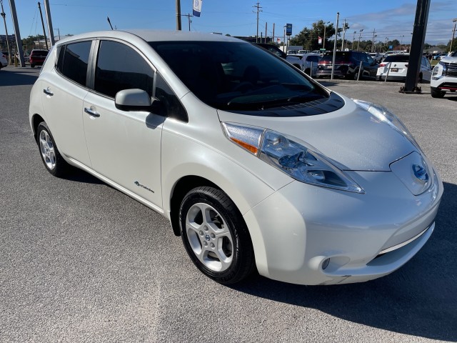 used 2014 Nissan Leaf car, priced at $6,995